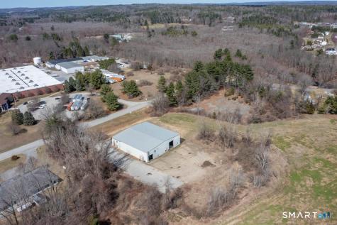 30 Crabtree Lane Woodstock CT 06281