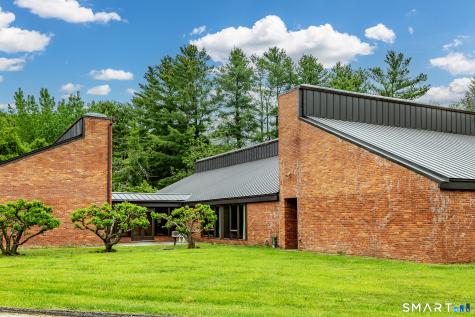 29 Brook Street Salisbury CT 06039