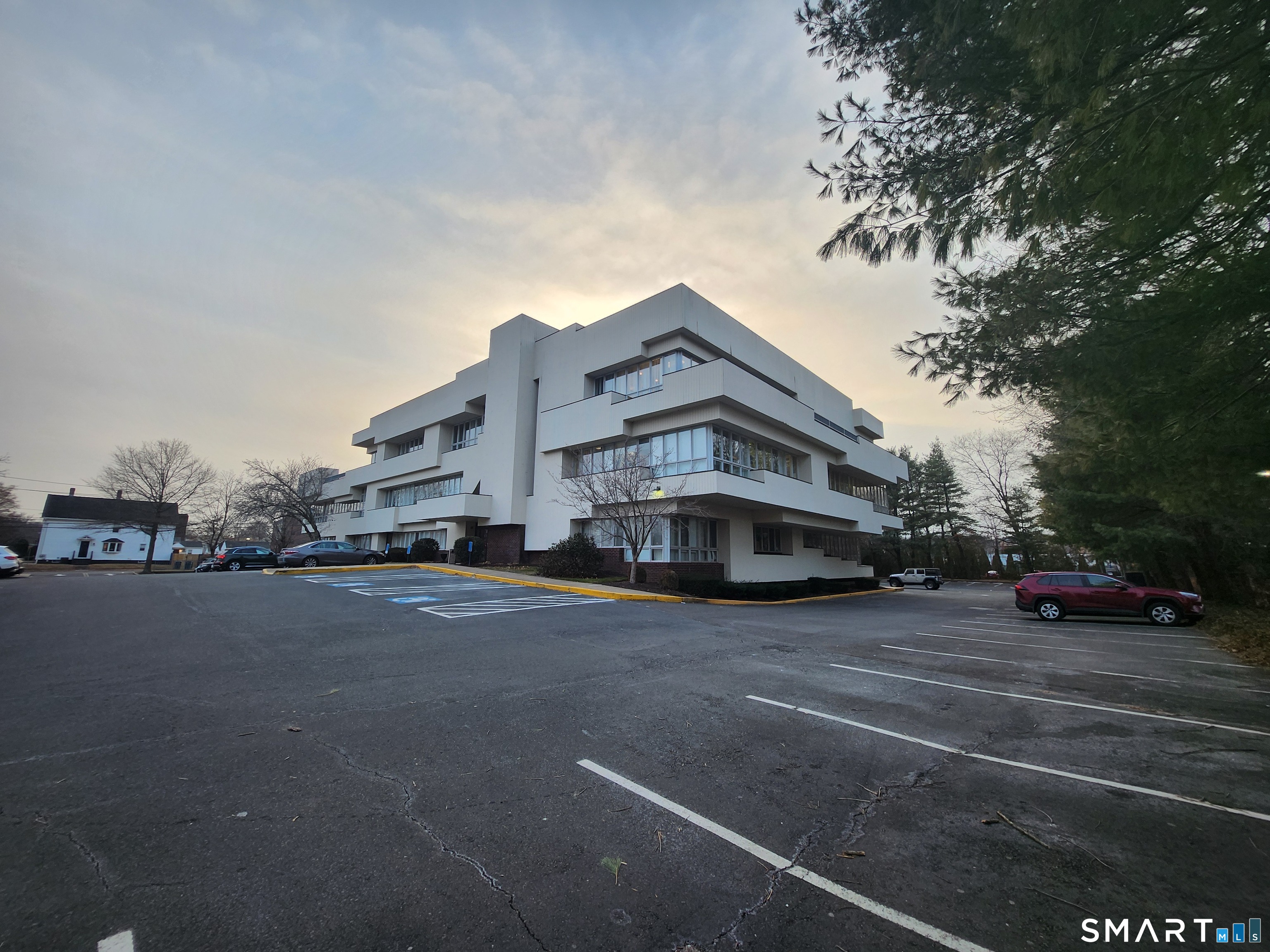60 Washington Avenue Hamden CT 06518