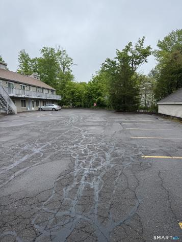 2514 Boston Post Road Guilford CT 06437