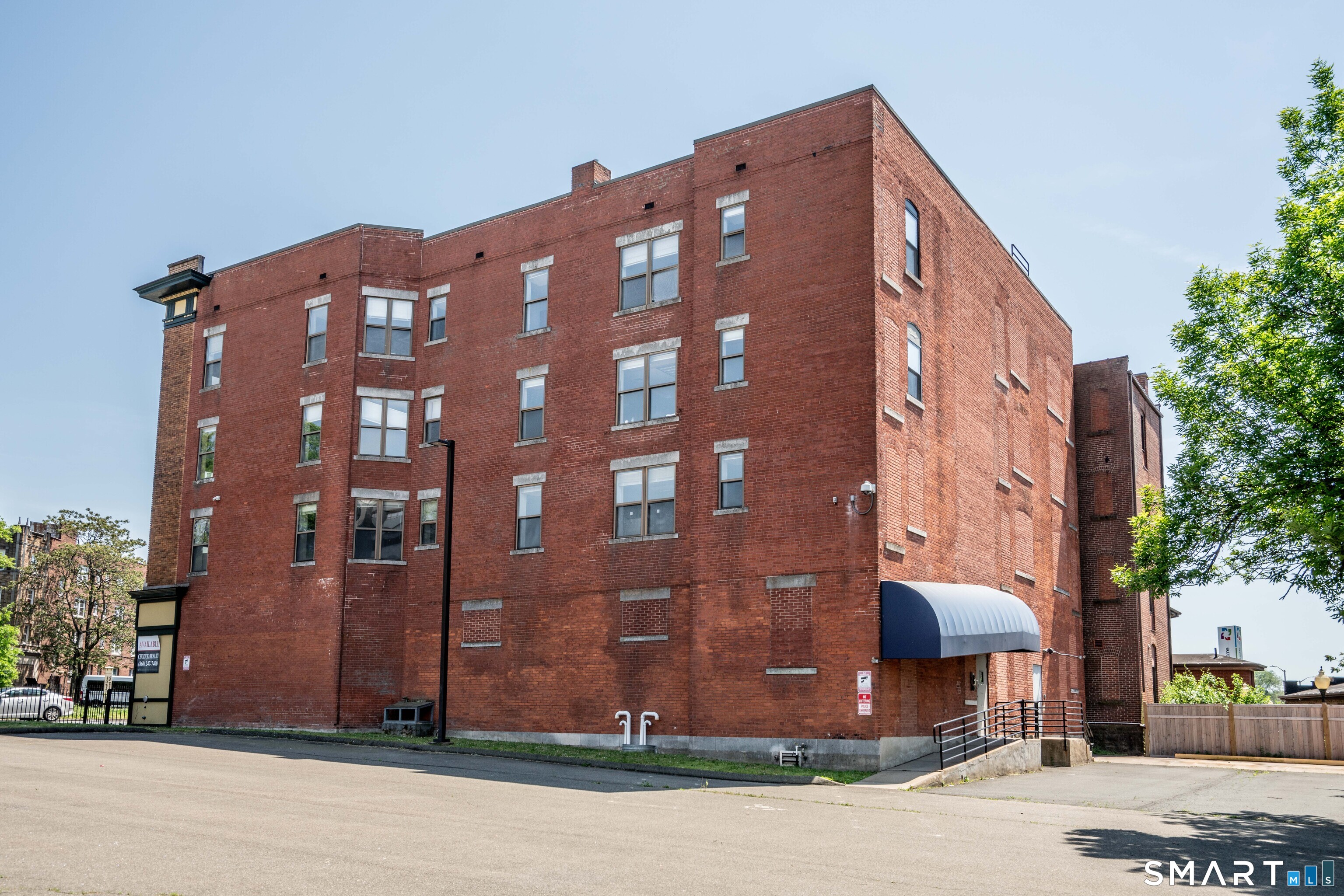 19-29 Main Street Hartford CT 06106