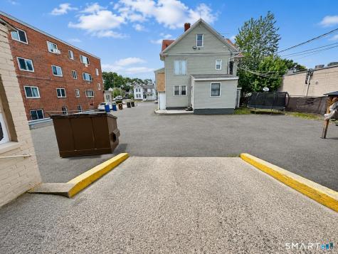 524 Wethersfield Avenue Hartford CT 06114