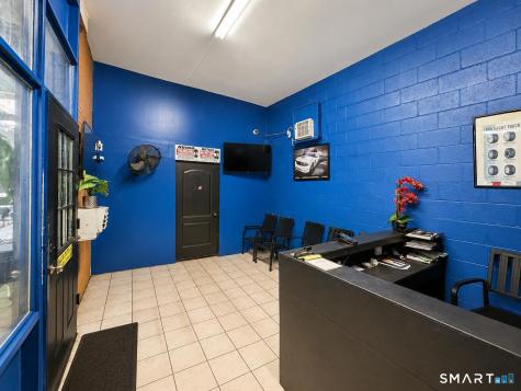 524 Wethersfield Avenue Hartford CT 06114