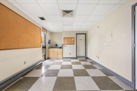 43 Pennsylvania Avenue East Lyme CT 06357