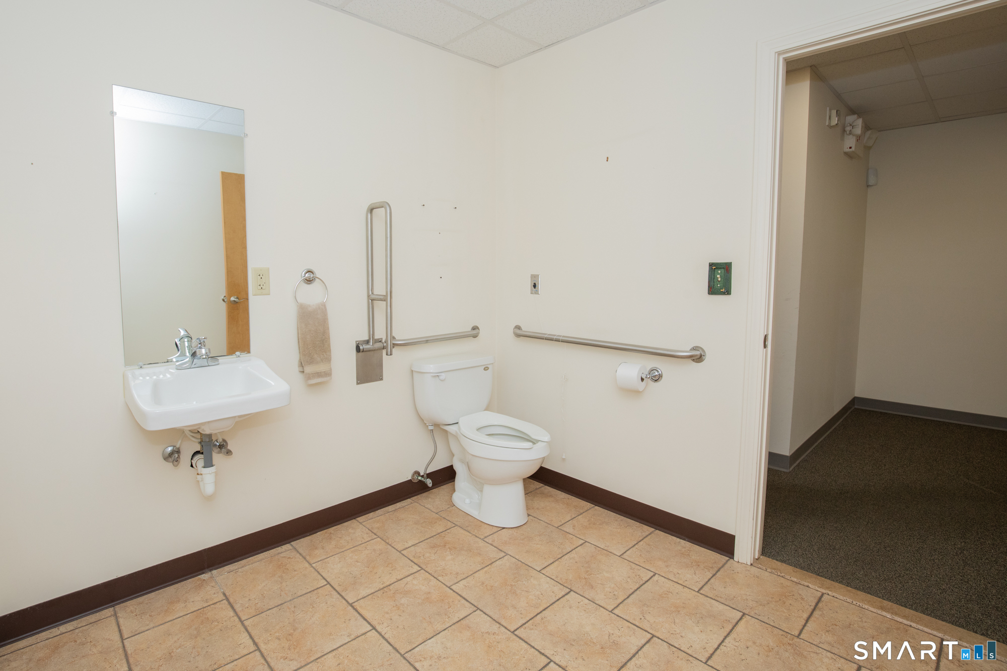 79 Main Street Meriden CT 06451