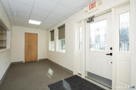 79 Main Street Meriden CT 06451