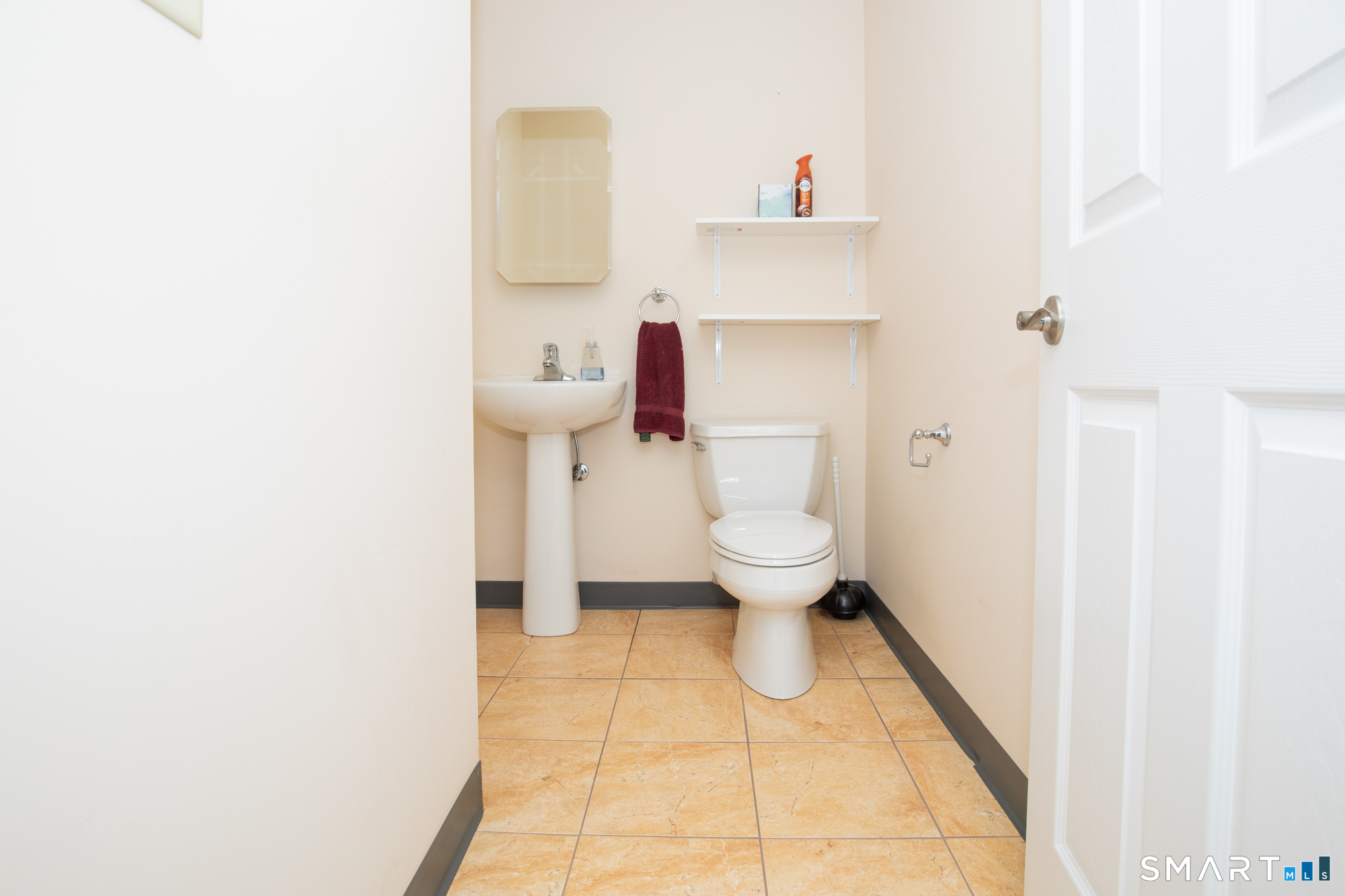79 Main Street Meriden CT 06451