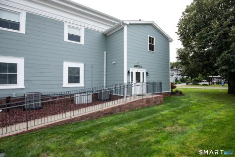 79 Main Street Meriden CT 06451