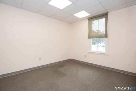 79 Main Street Meriden CT 06451