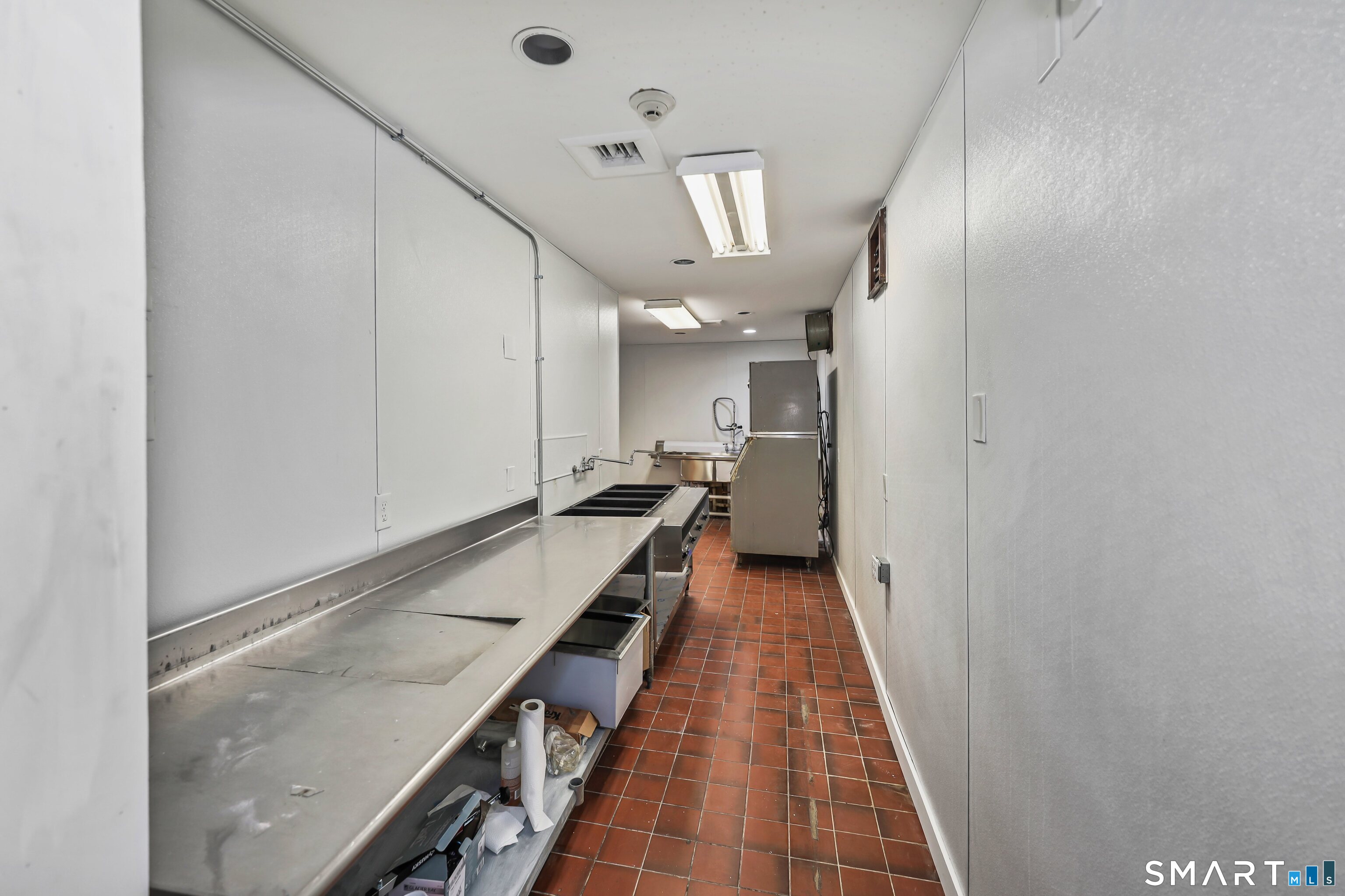 26 North Main Street Waterbury CT 06702