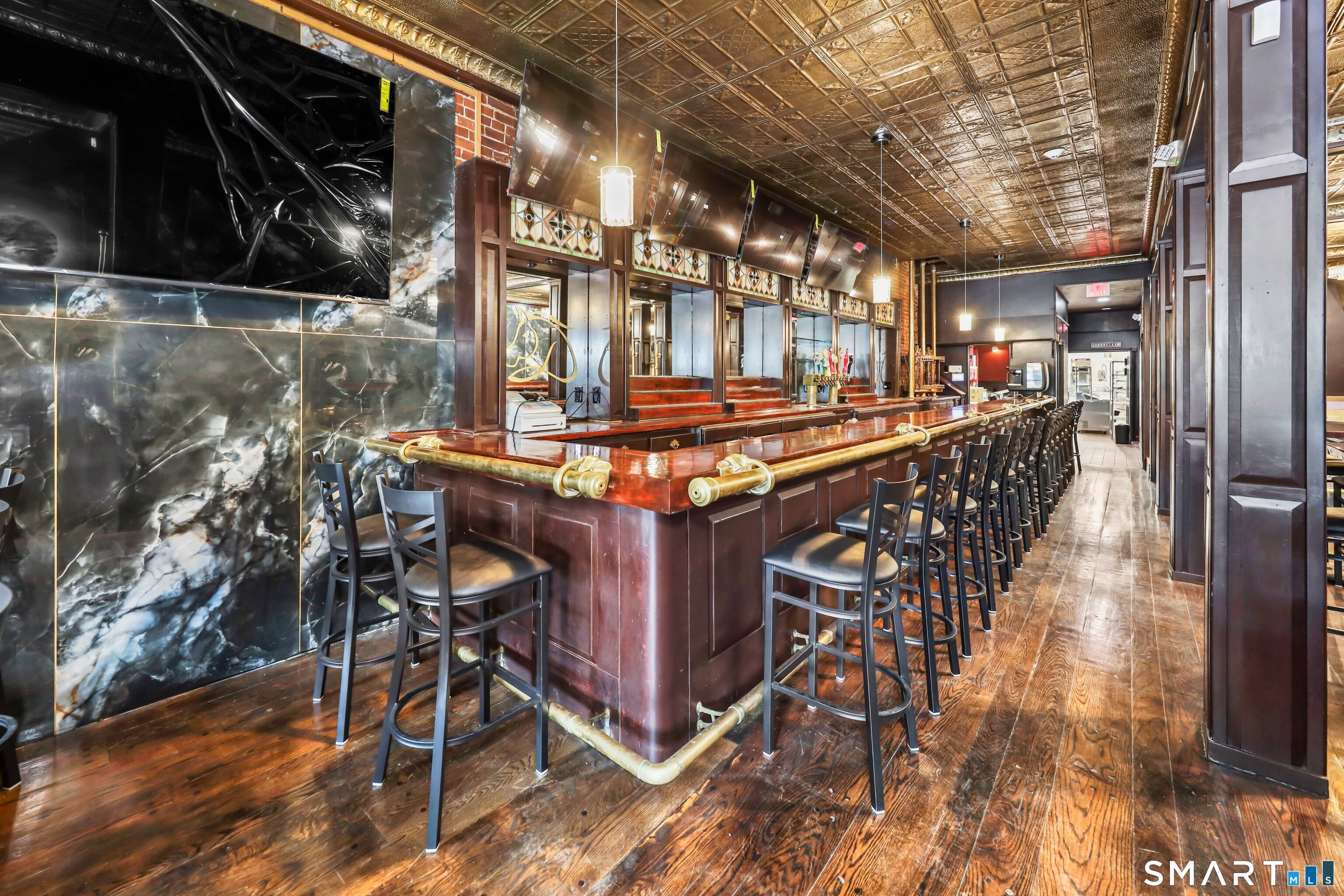 26 North Main Street Waterbury CT 06702