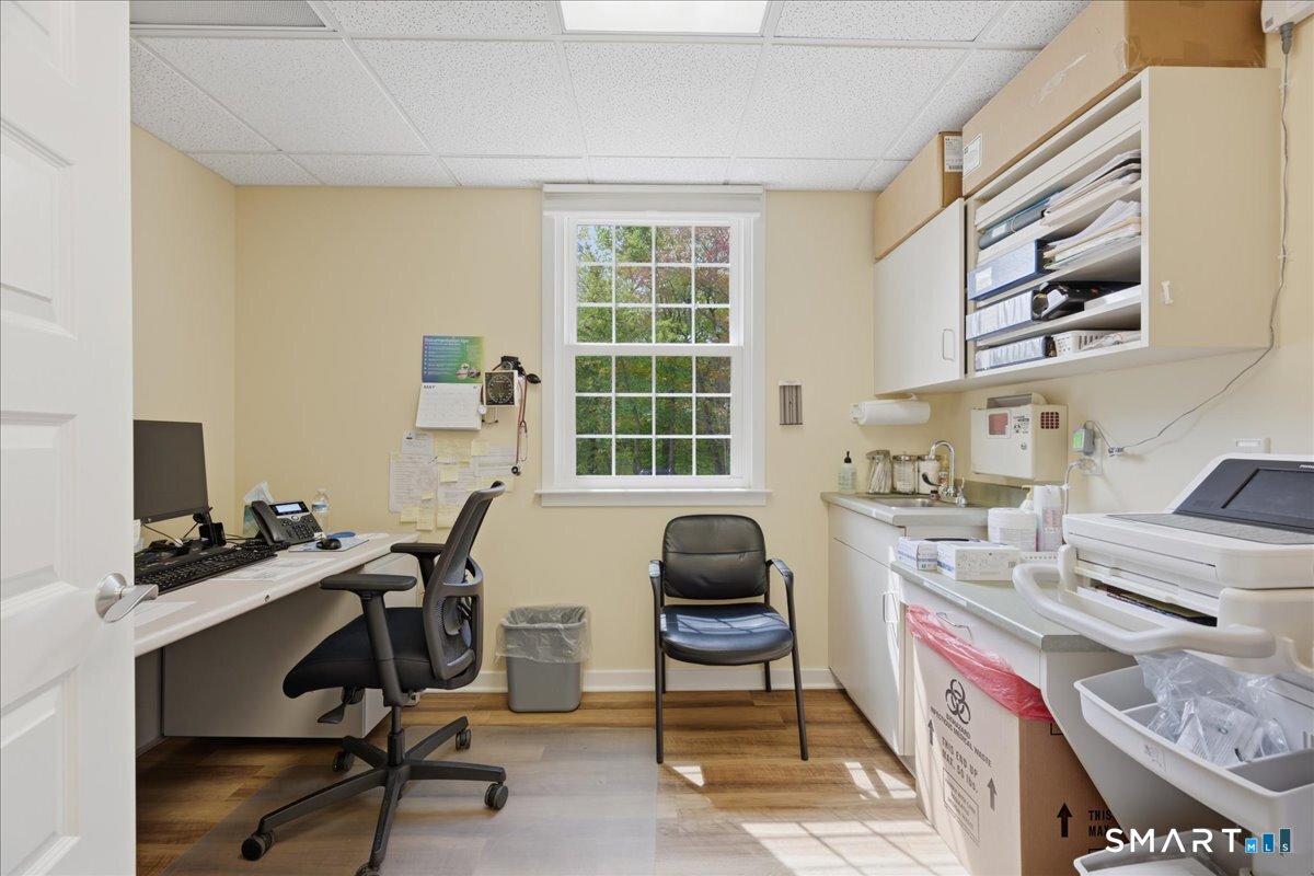 35 Saybrook Road Essex CT 06426
