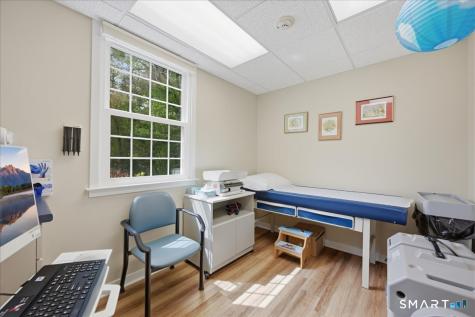 35 Saybrook Road Essex CT 06426