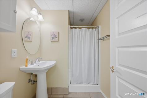 35 Saybrook Road Essex CT 06426