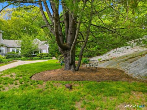 35 Saybrook Road Essex CT 06426