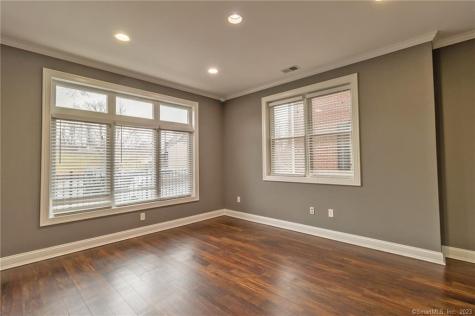 447 Naubuc Street Glastonbury CT 06033