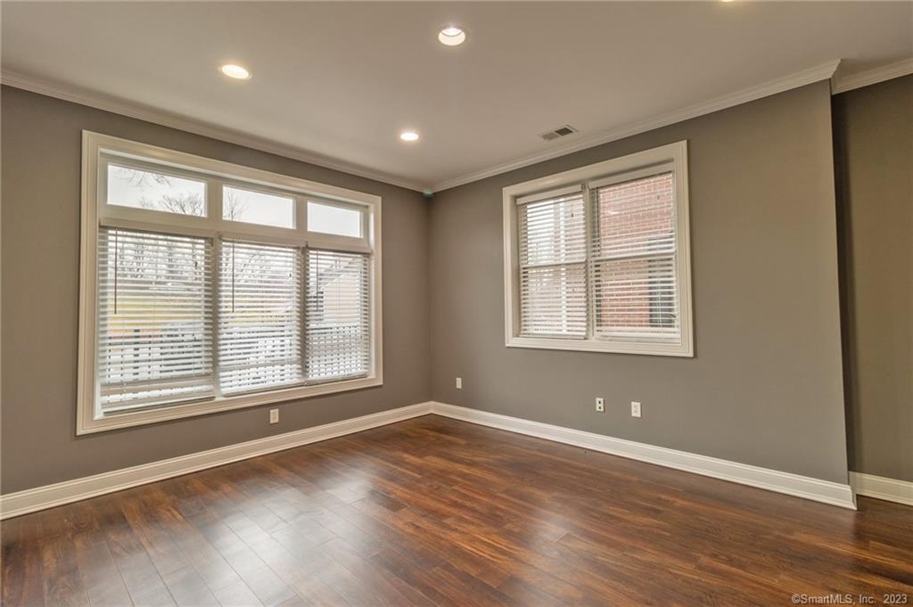 447 Naubuc Street Glastonbury CT 06033