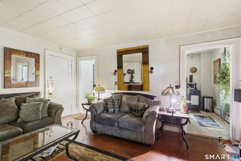 24 Park Terrace Hartford CT 06106