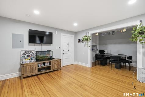 24 Park Terrace Hartford CT 06106