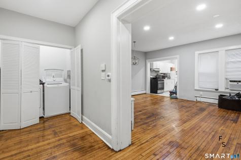 24 Park Terrace Hartford CT 06106