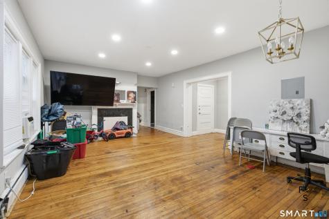 24 Park Terrace Hartford CT 06106
