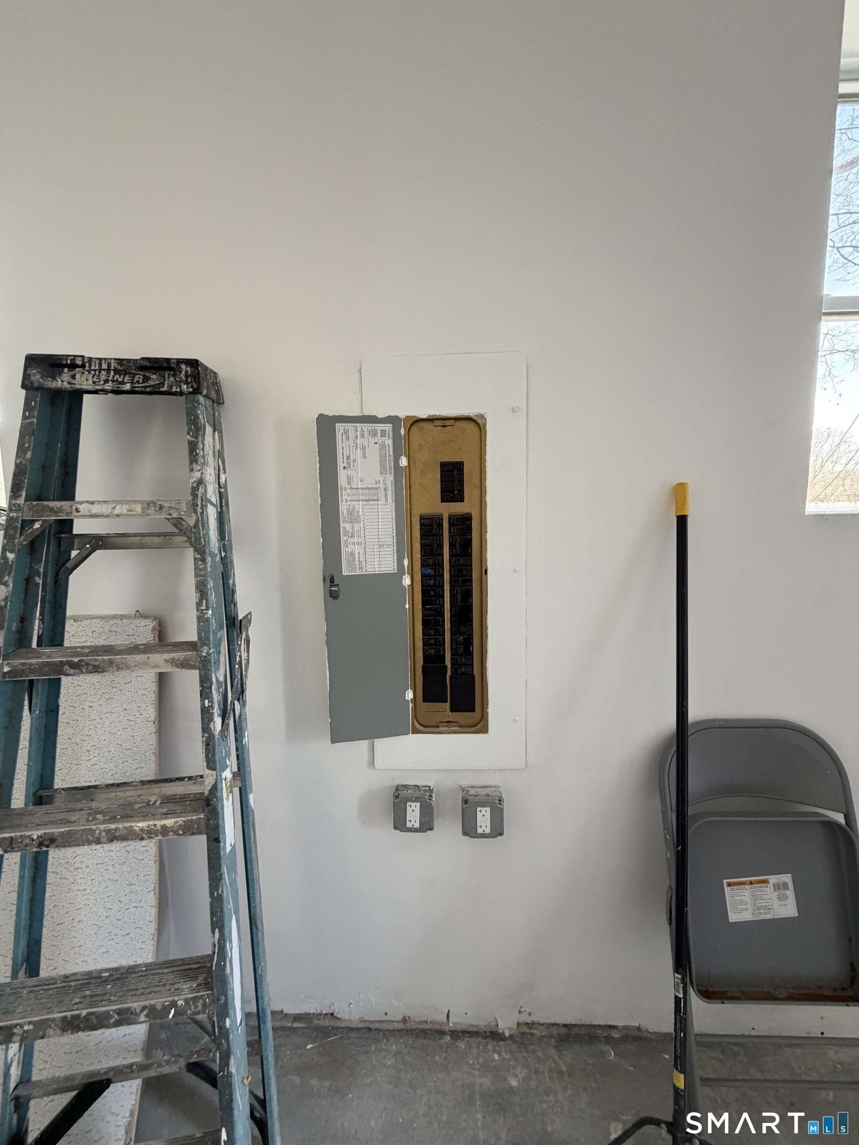 77 Hamilton Avenue Norwich CT 06360