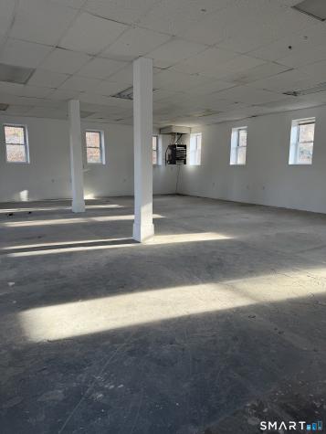 77 Hamilton Avenue Norwich CT 06360