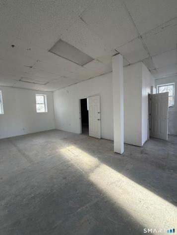 77 Hamilton Avenue Norwich CT 06360