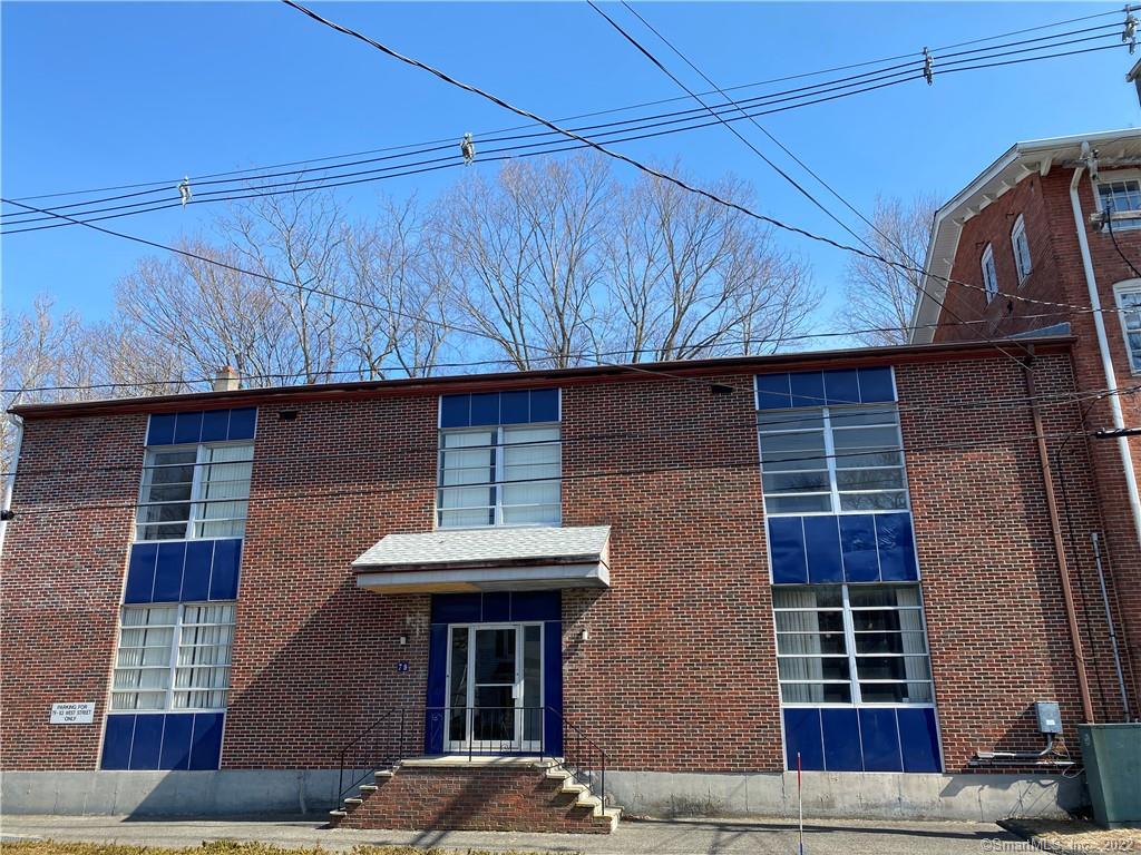 11 West Arts New Milford CT 06776