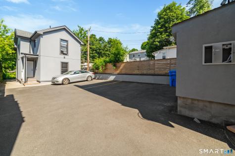 49 Hill Street Waterbury CT 06704