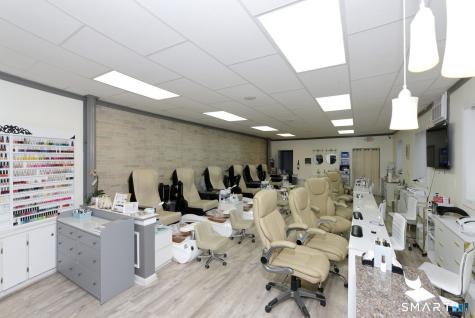 27-29 East High Street East Hampton CT 06424