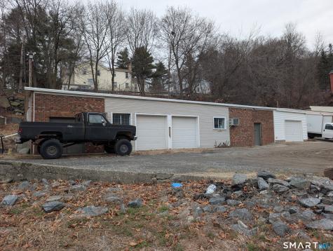 42 Gilbert Street Derby CT 06418