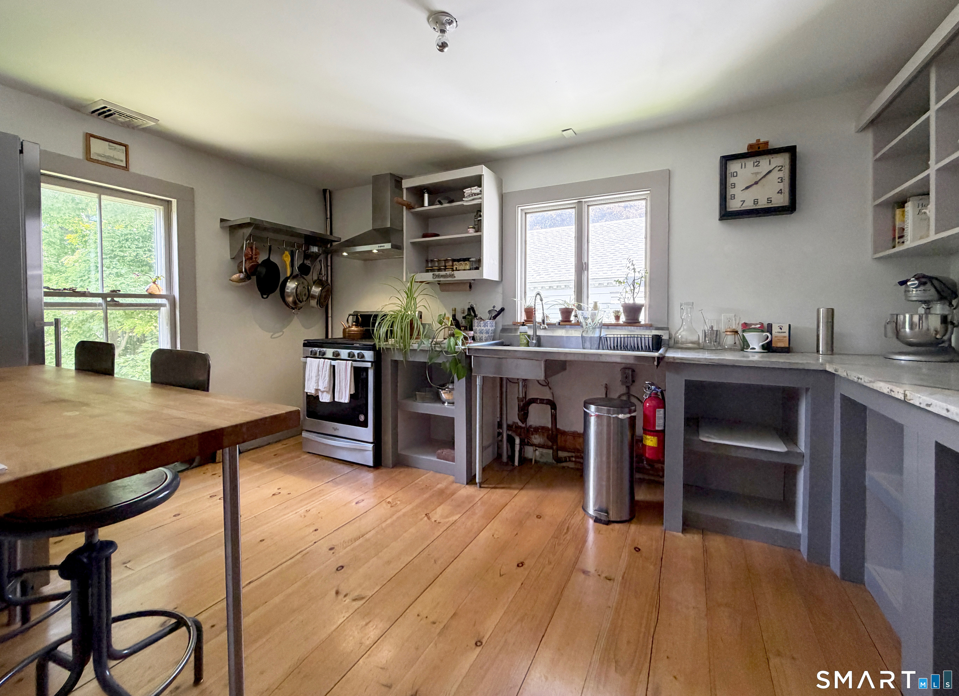 147 Main Street Sharon CT 06069