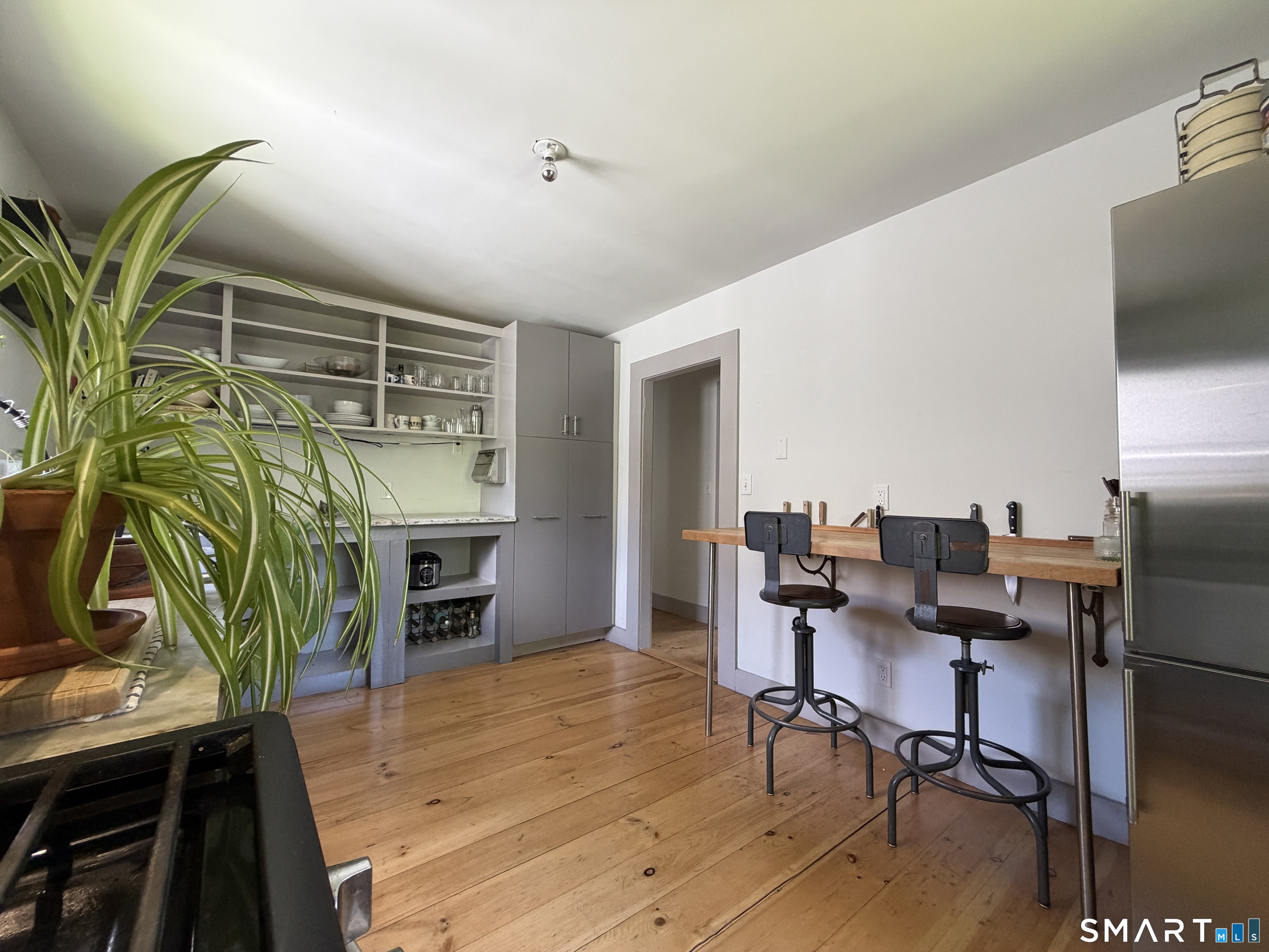 147 Main Street Sharon CT 06069