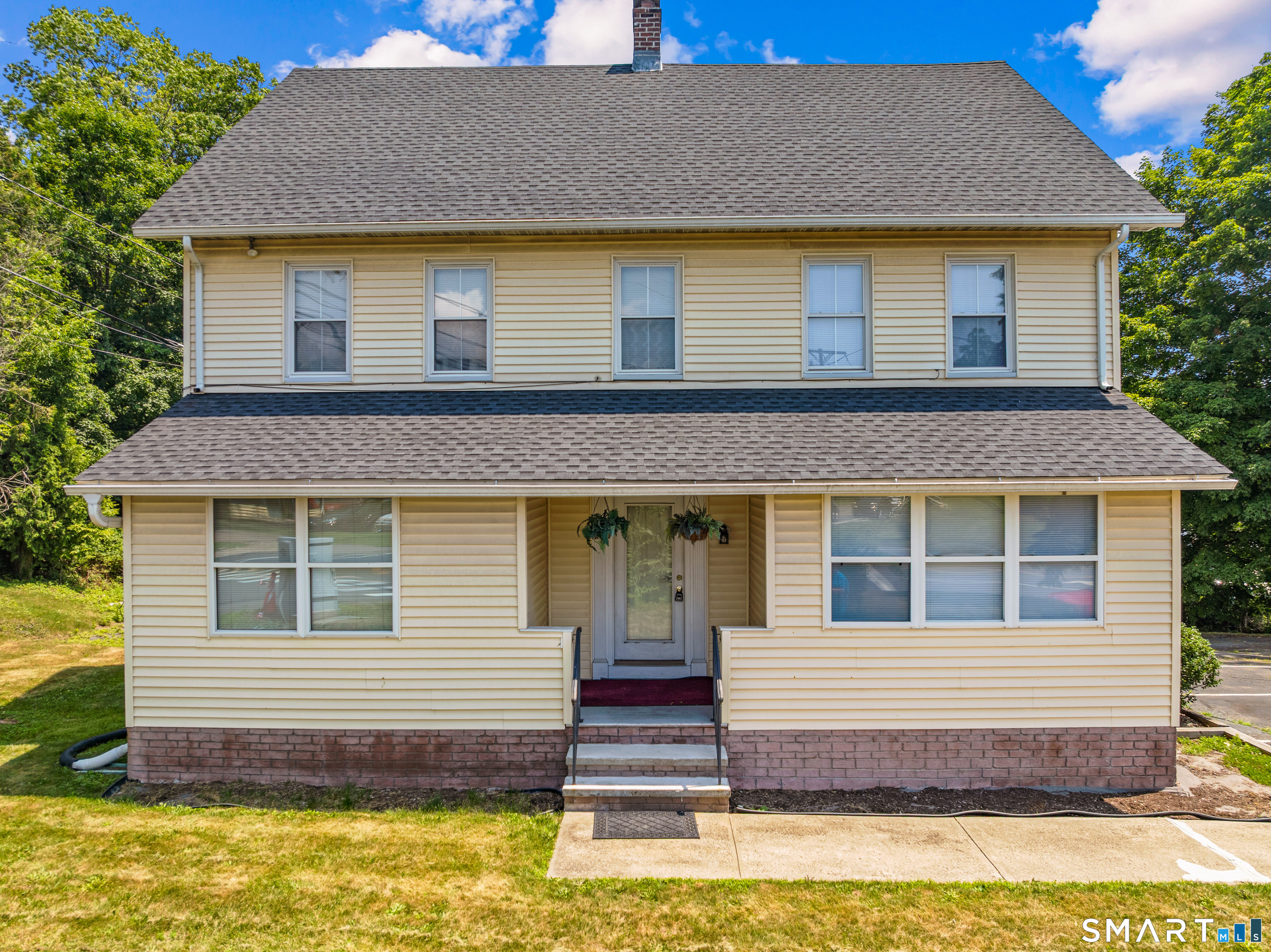 85 School Ground Road Branford CT 06405