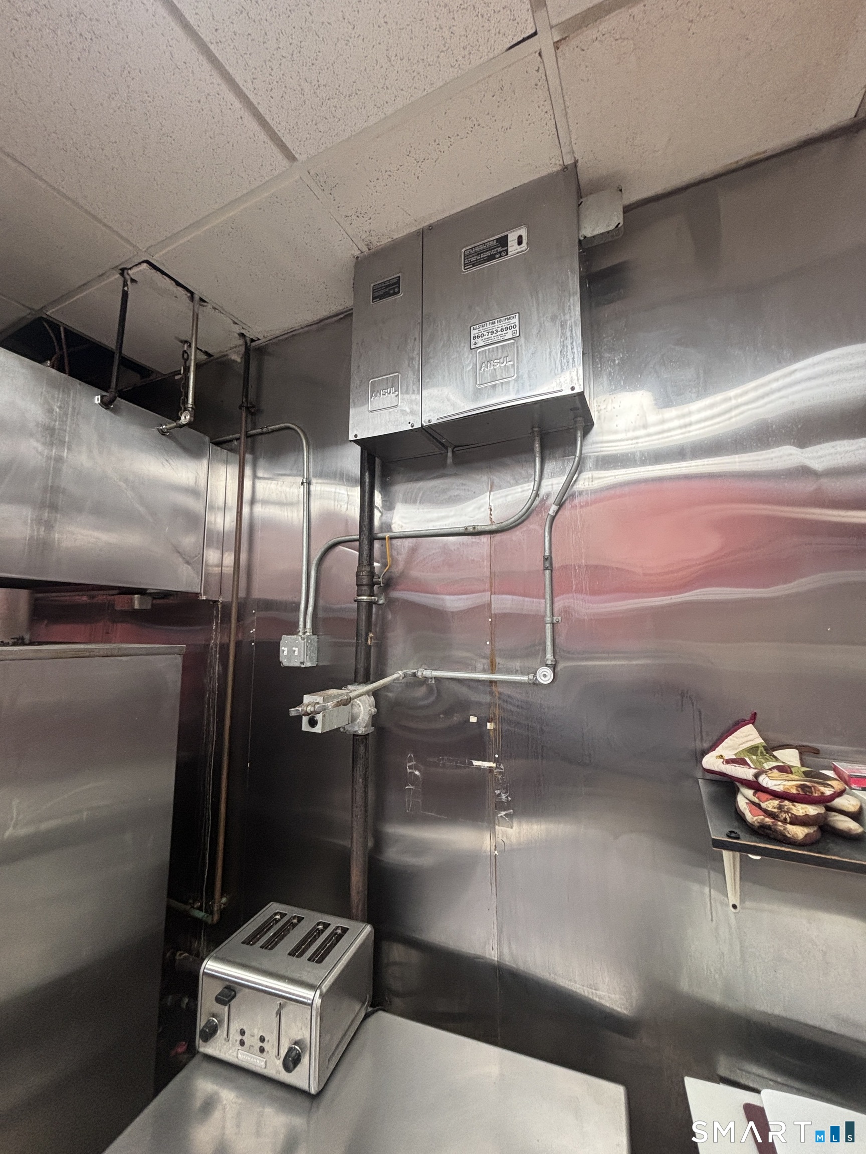 229 Whitewood Road Waterbury CT 06708