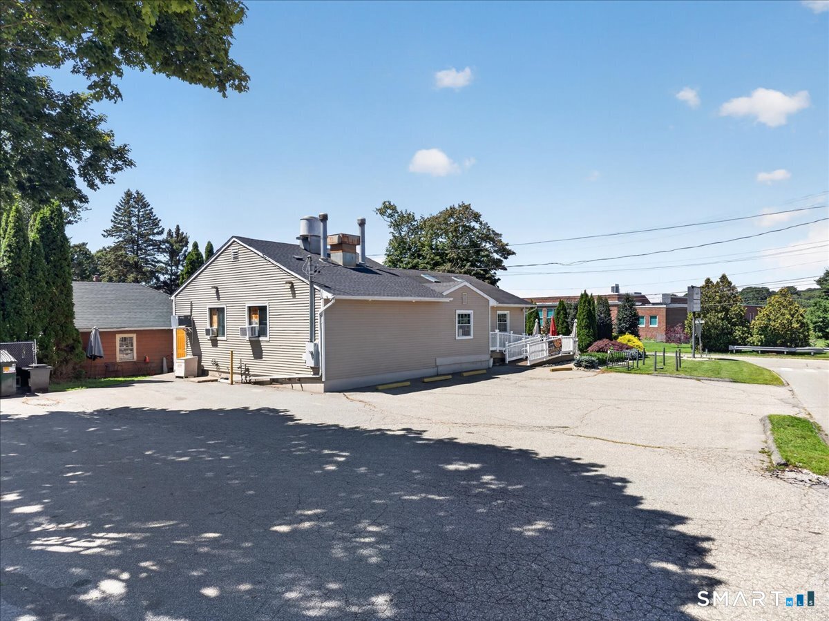11 East Pattagansett Road East Lyme CT 06333
