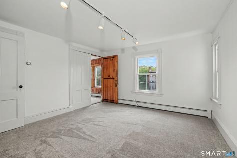 133 Main Street Manchester CT 06042