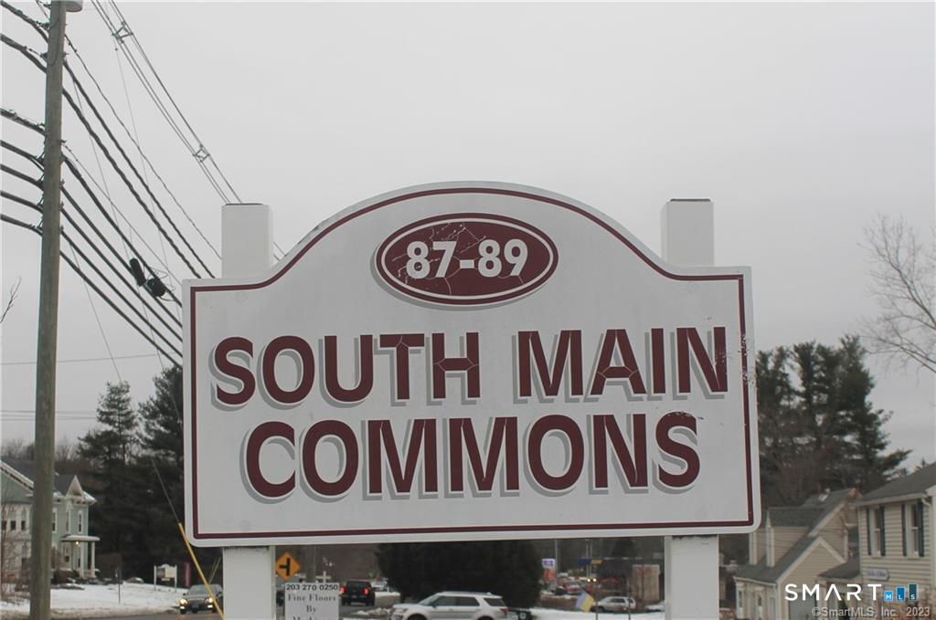 87 South Main Street Newtown CT 06470