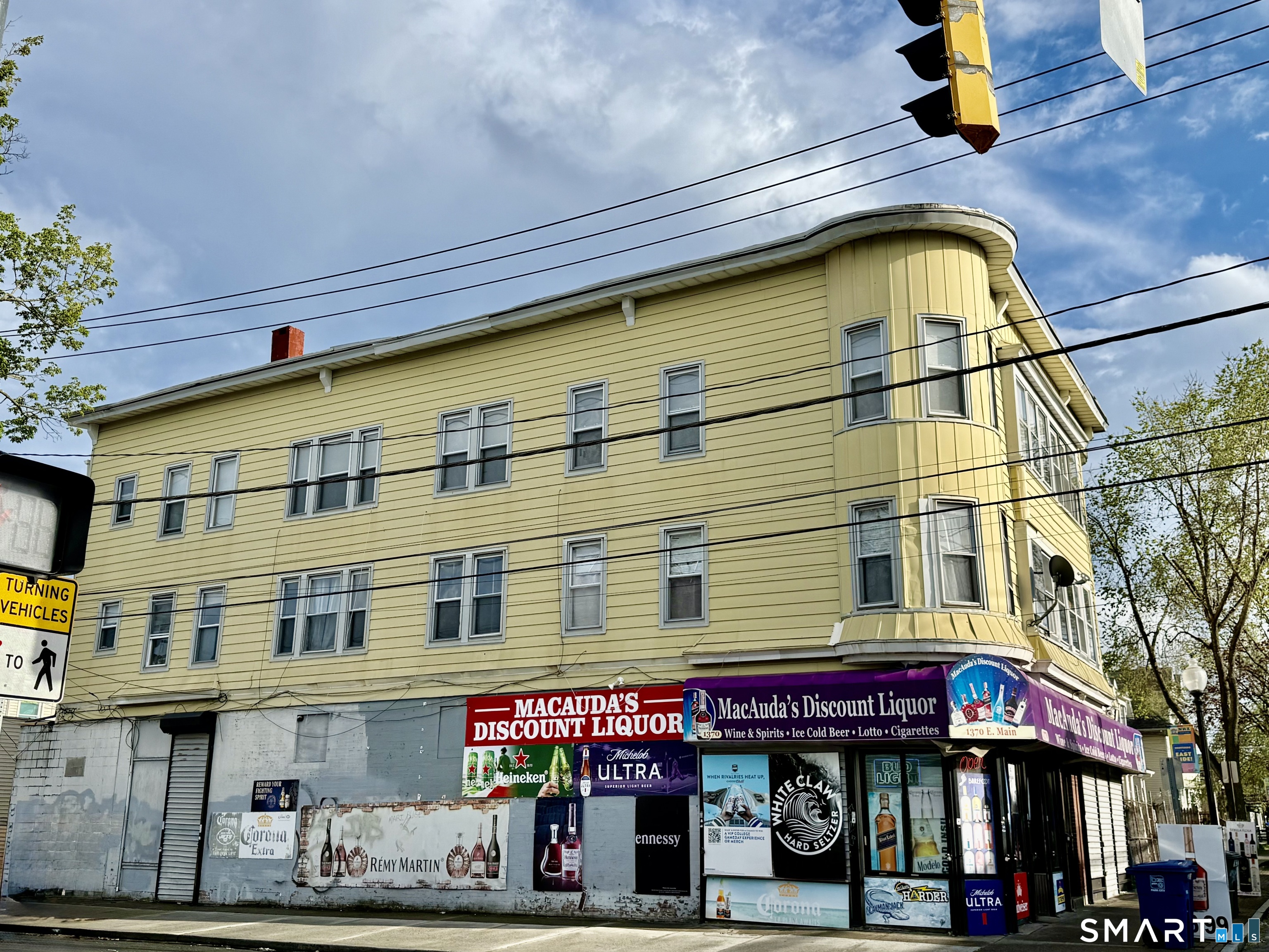 1368-1370 East Main Street Bridgeport CT 06608