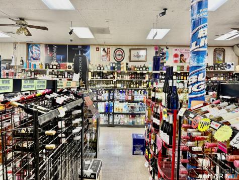 1368-1370 East Main Street Bridgeport CT 06608