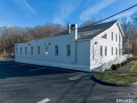 657 Orange Center Road Orange CT 06477