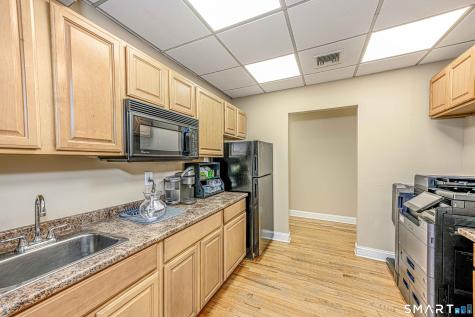657 Orange Center Road Orange CT 06477