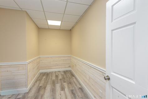 657 Orange Center Road Orange CT 06477