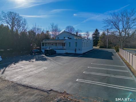 657 Orange Center Road Orange CT 06477