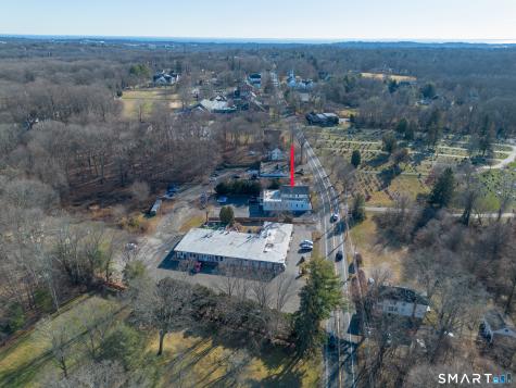 657 Orange Center Road Orange CT 06477