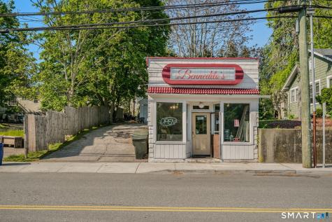 231 Poquonnock Road Groton CT 06340