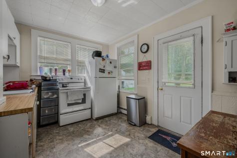 231 Poquonnock Road Groton CT 06340