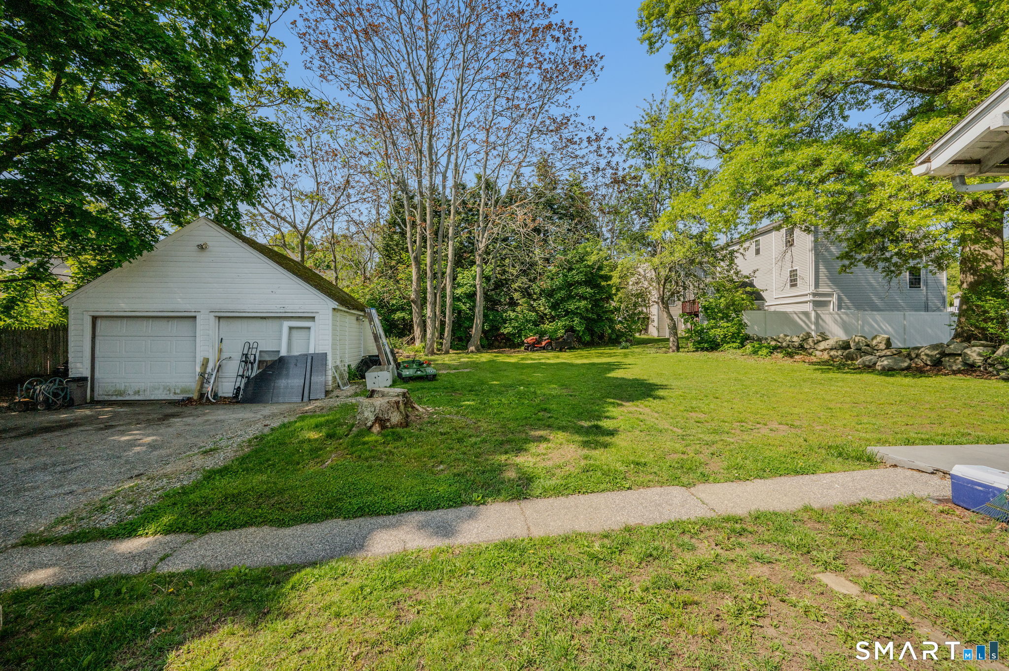 231 Poquonnock Road Groton CT 06340