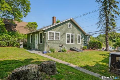 231 Poquonnock Road Groton CT 06340